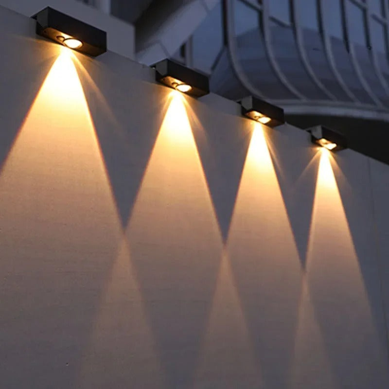 applique murale led extérieure solaire puissante