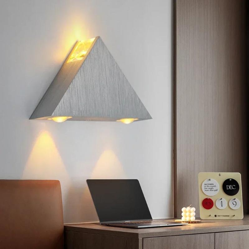 applique murale triangle design
