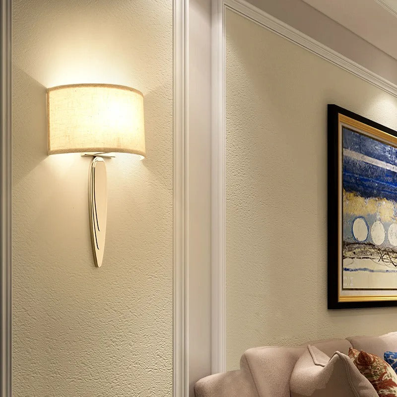 Applique murale abat jour tissu chambre luxueuse