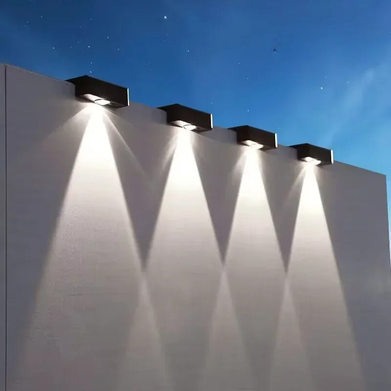 applique murale noire solaire puissante